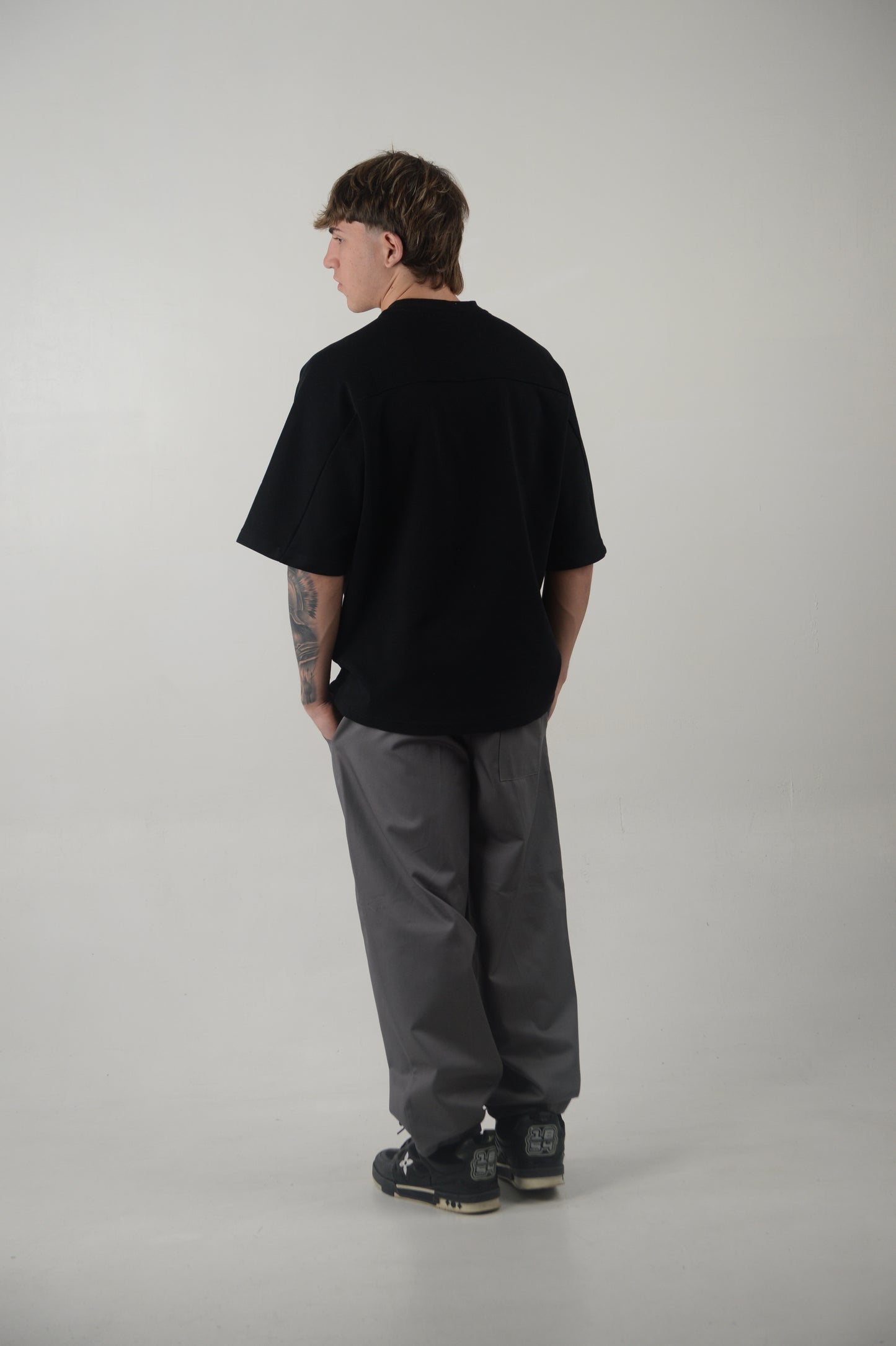 t-shirt oversize nera