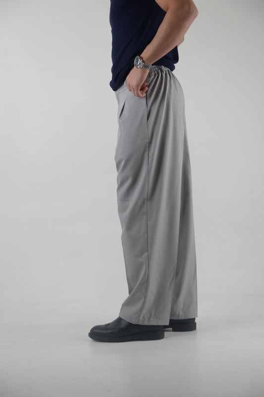 pantalone elegante color ghiaccio.