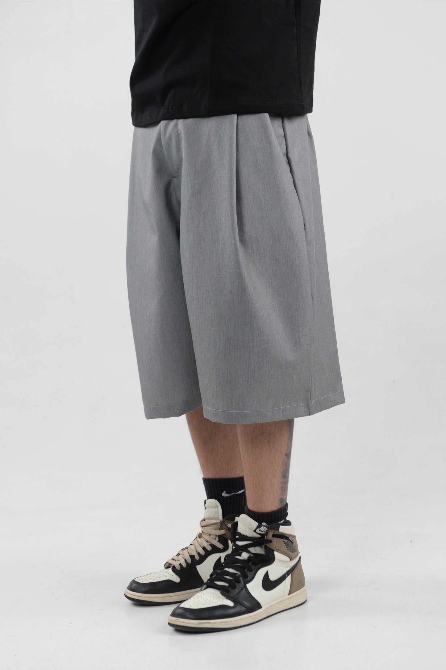 PANTALONCINO OVER GREY