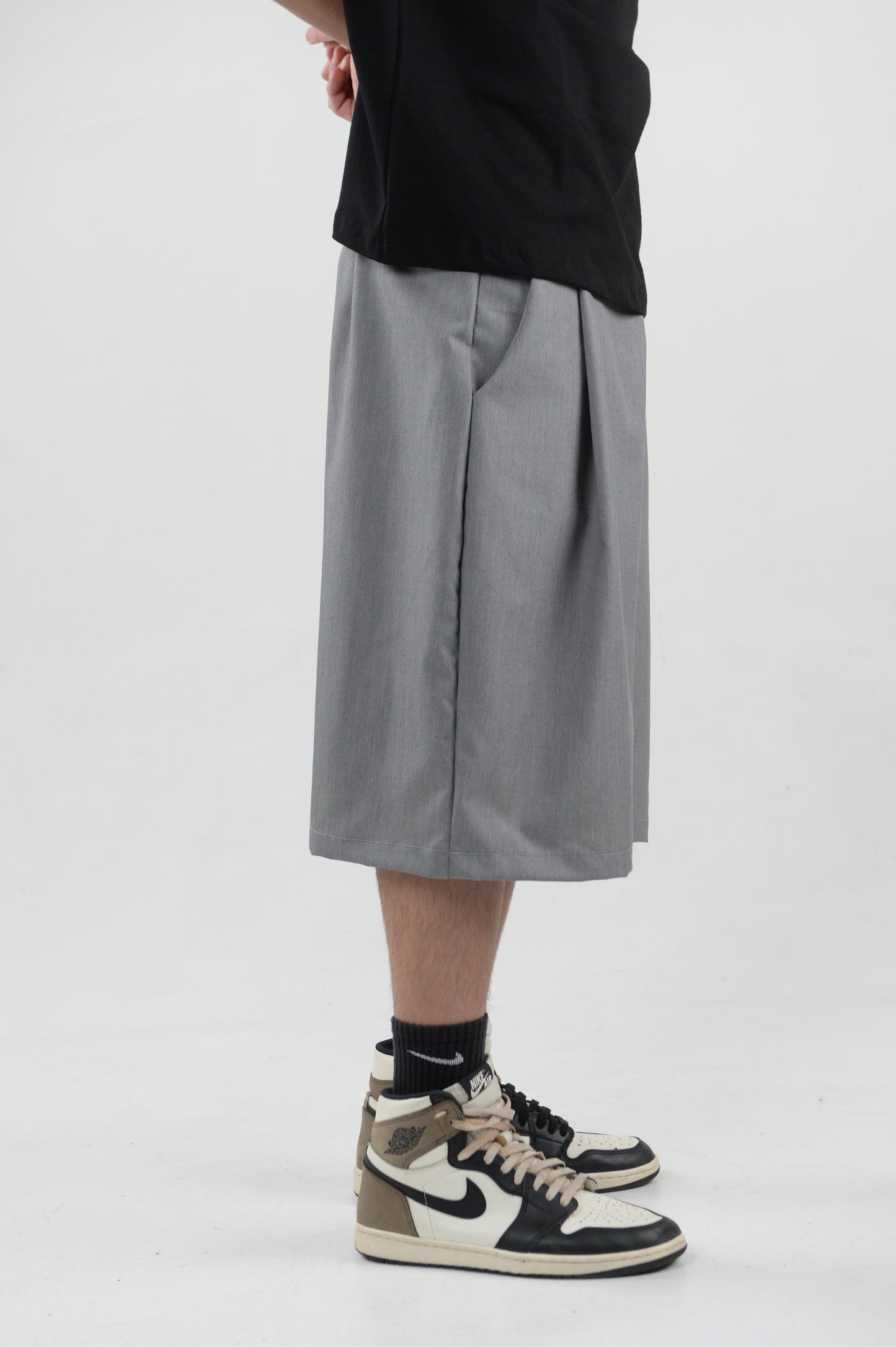 PANTALONCINO OVER GREY