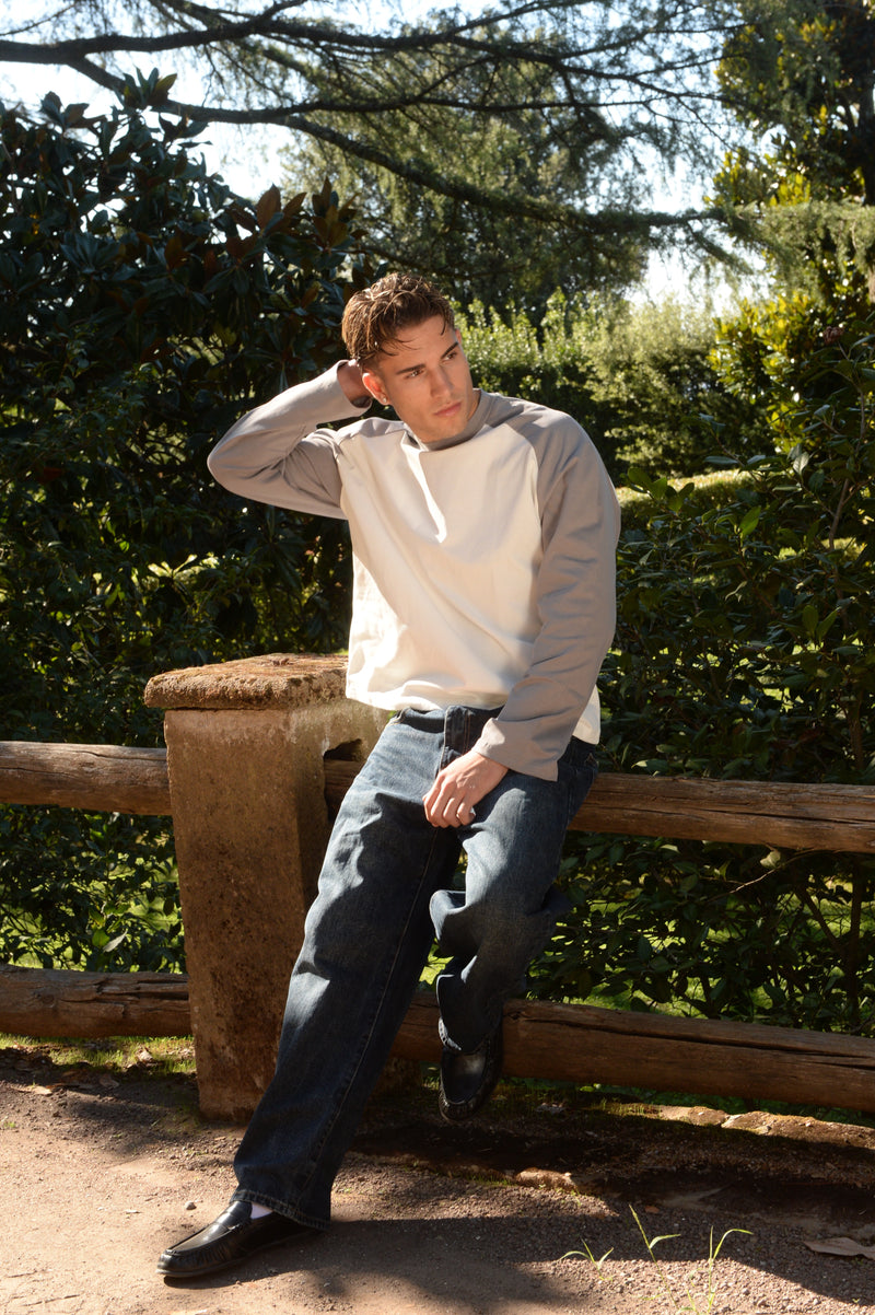 LONGSLEEVE GREY
