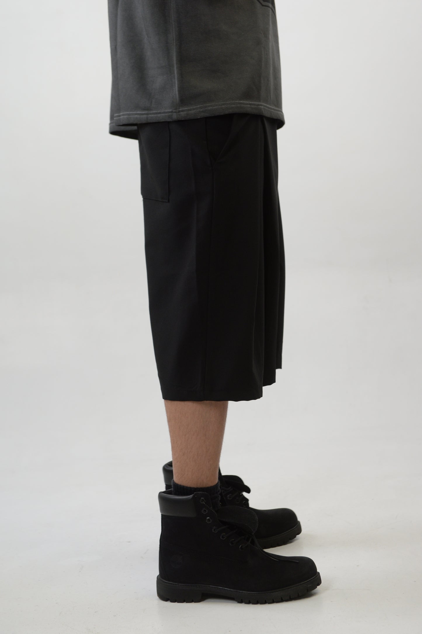 PANTALONCINO ELEGANT CON PENCE NERO