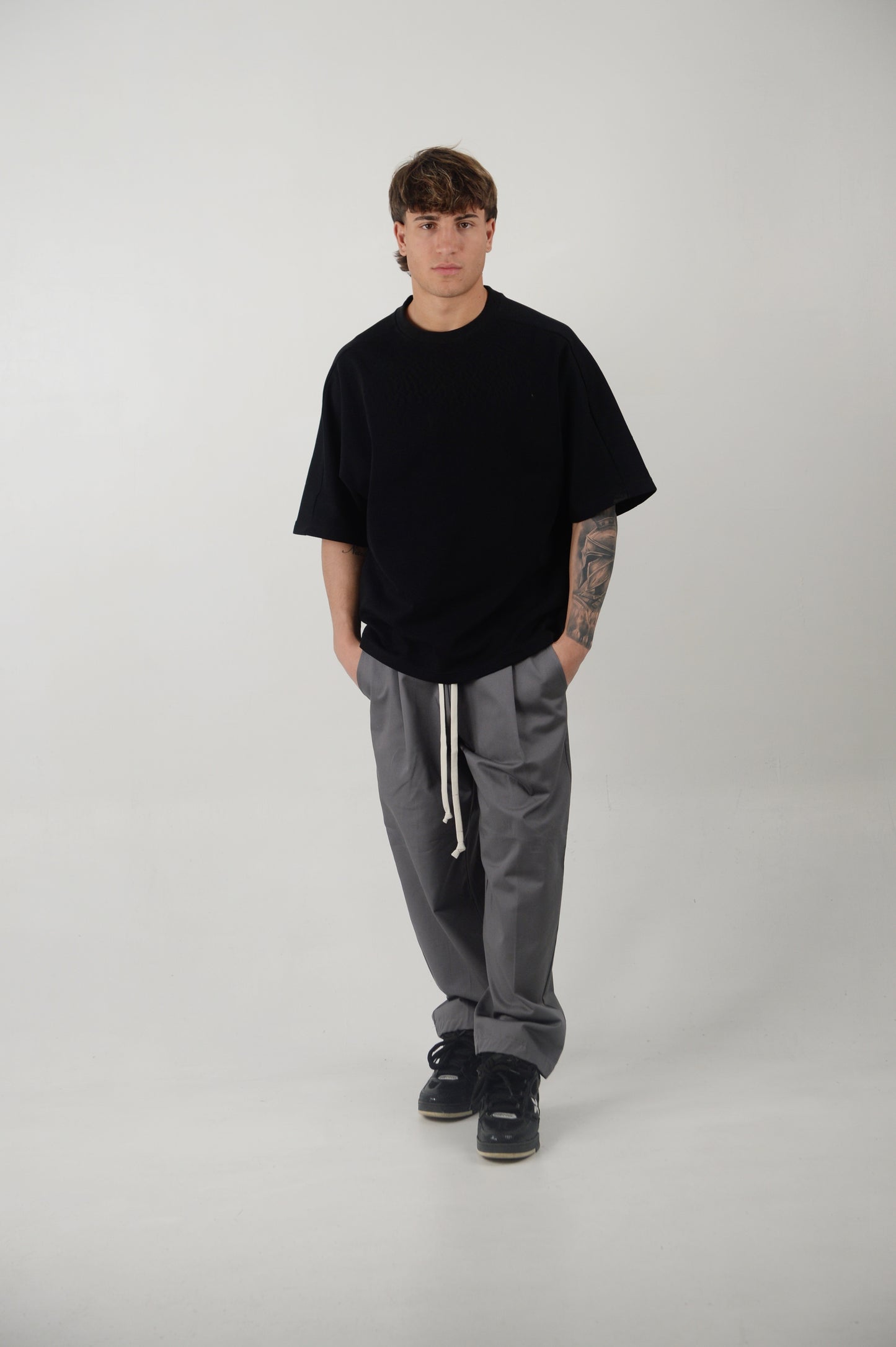 t-shirt oversize nera