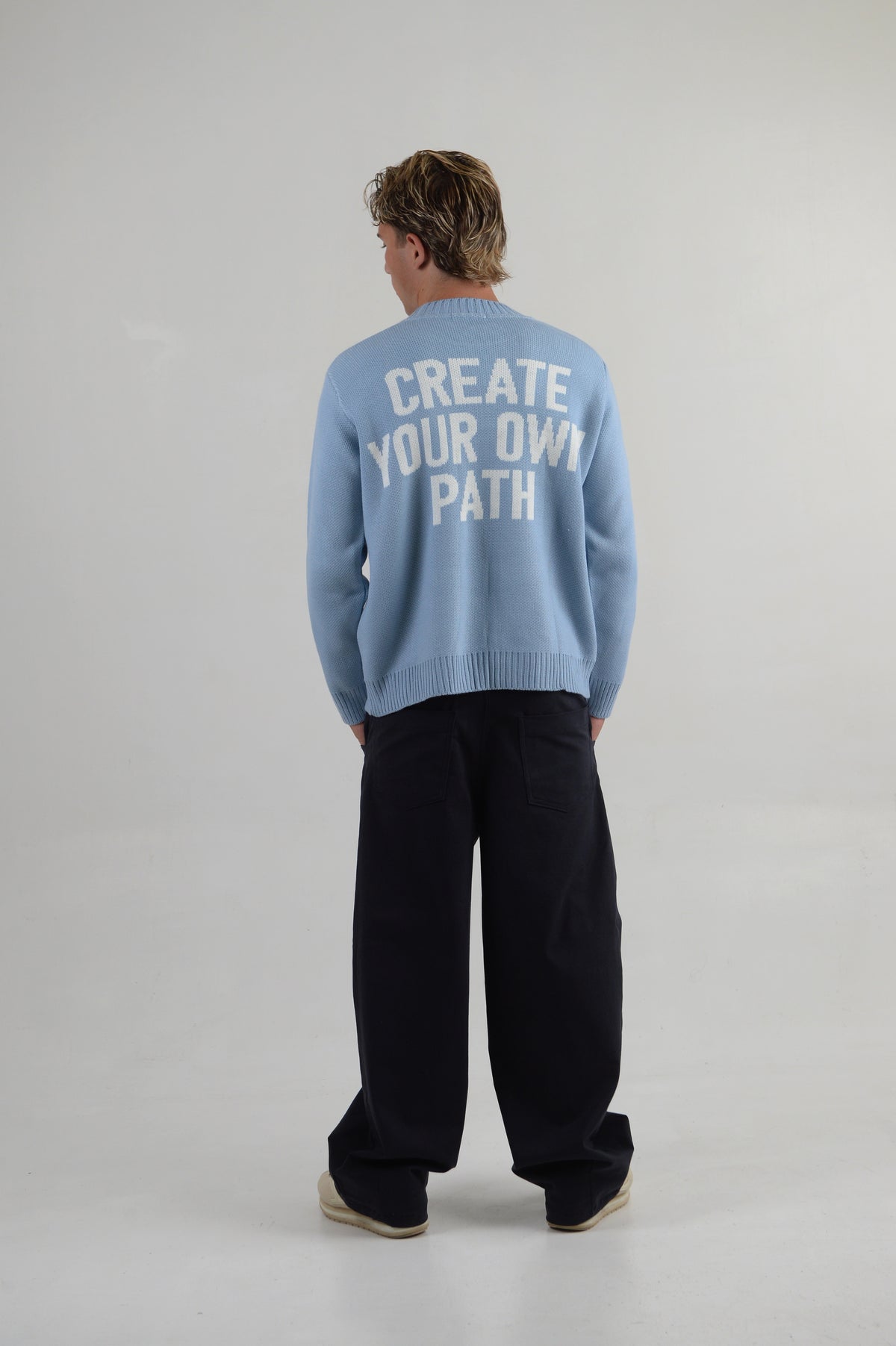 MAGLIONE CREATE YOUR OWN PATH CELESTE